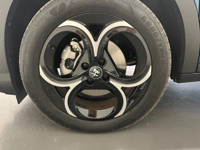 ALFA ROMEO JUNIOR 1.2 IBRIDA SPECIALE EDCT6 - foto 17