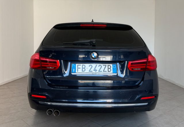BMW 320 D XDRIVE TOURING LUXURY - foto 4