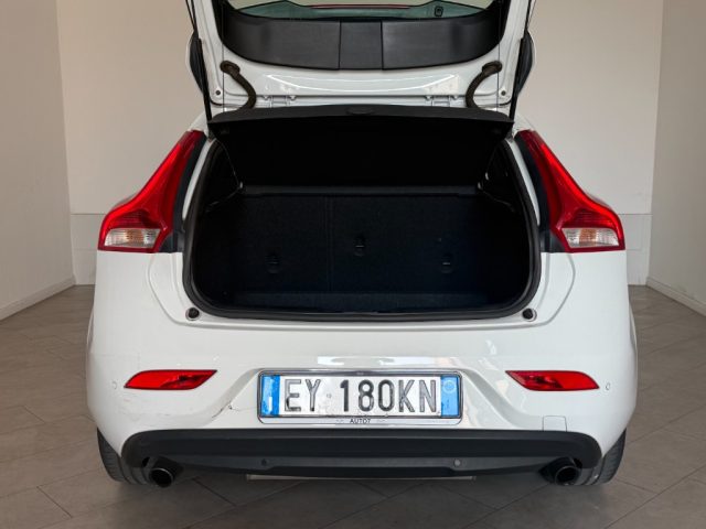 VOLVO V40 T2 SUMMUM - foto 7