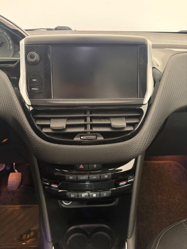 PEUGEOT 208 1° SERIE PURETECH 82 5 PORTE ALL - foto 15