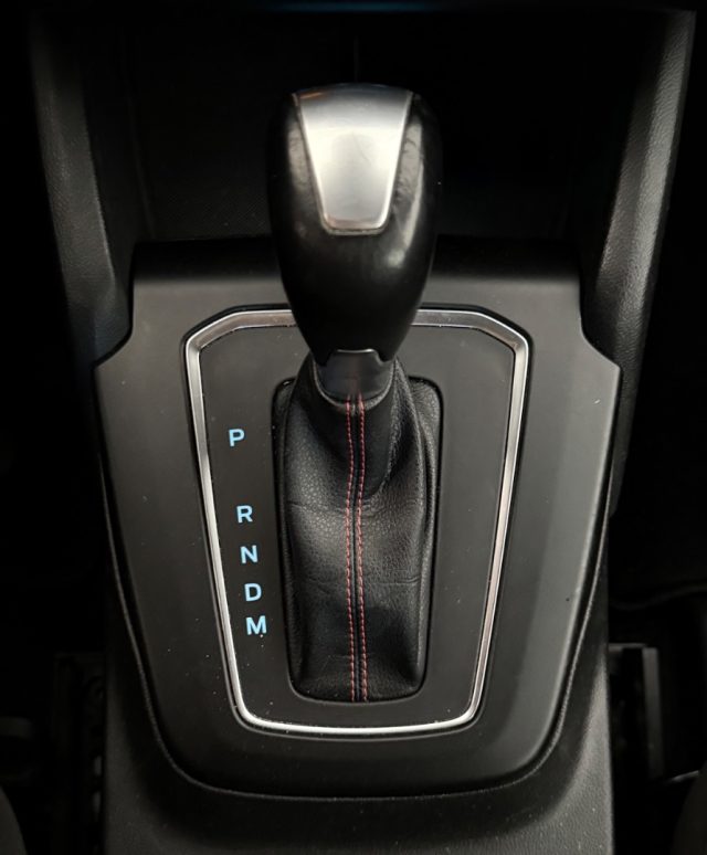 FORD FOCUS 1.0 ECOBOOST HYBRID 155 CV POWER - foto 15