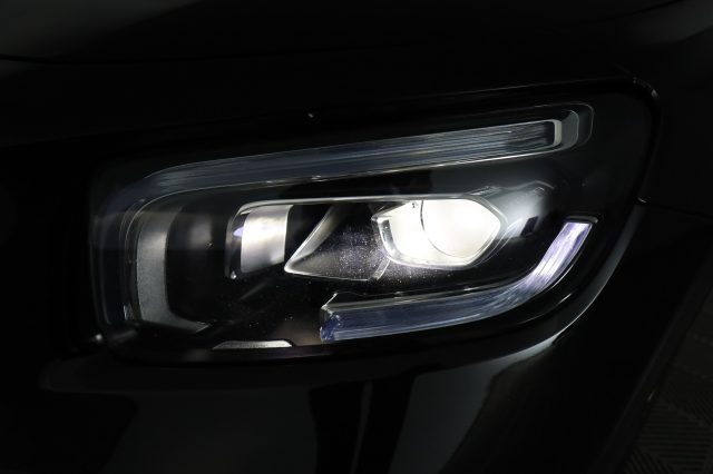 MERCEDES-BENZ CLA SSE GLB GLB 200 D AUTOMATIC 4MAT - foto 9