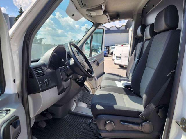 VOLKSWAGEN CRAFTER PASSO LUNGO FULL OPTIONAL - foto 10