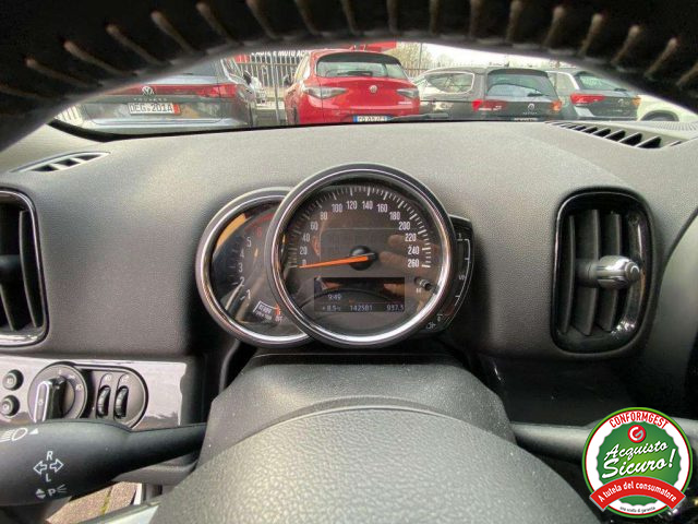MINI ONE COUNTRYMAN 2.0 COOPER D ALL4 AUT - foto 12