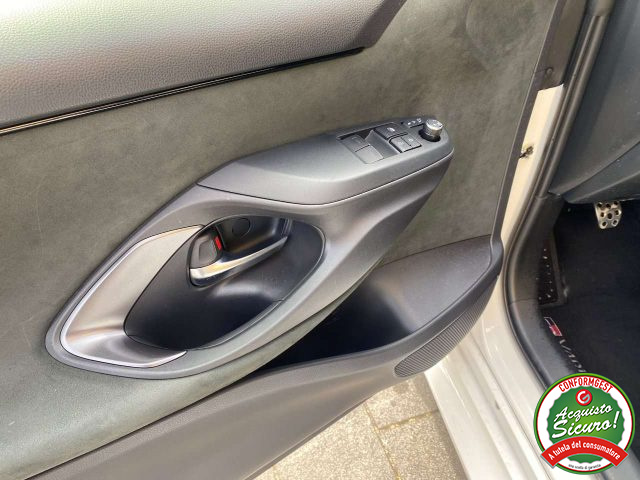 TOYOTA YARIS 1.6 CIRCUIT AKRAPOVIC PREZZO REA - foto 10