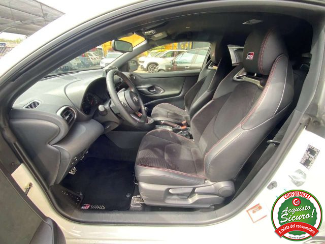 TOYOTA YARIS 1.6 CIRCUIT AKRAPOVIC PREZZO REA - foto 12