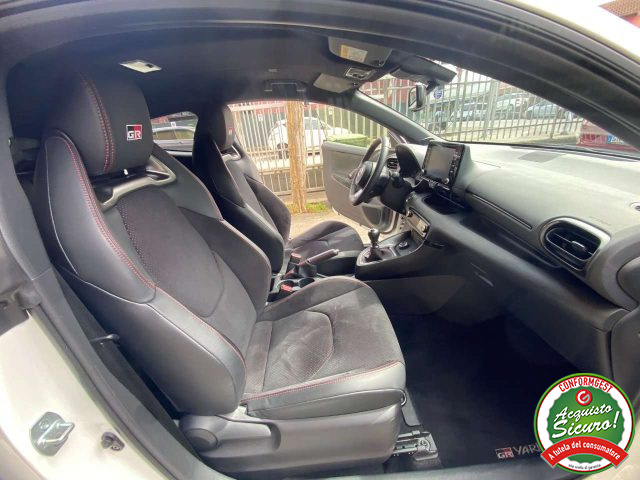 TOYOTA YARIS 1.6 CIRCUIT AKRAPOVIC PREZZO REA - foto 15