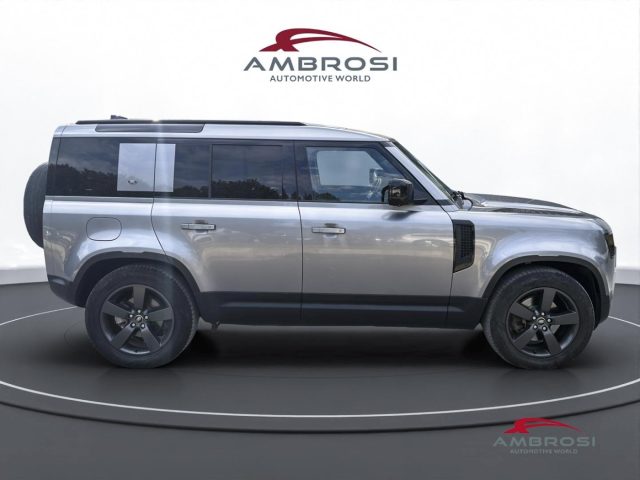 LAND ROVER DEFENDER 110 3.0D I6 MHEV SE AWD 200CV AU - foto 5