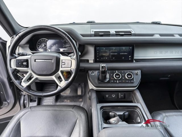 LAND ROVER DEFENDER 110 3.0D I6 MHEV SE AWD 200CV AU - foto 14