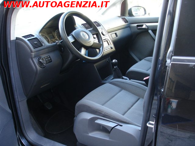 VOLKSWAGEN TOURAN 1.9 TDI 105CV 7 POSTI - foto 13