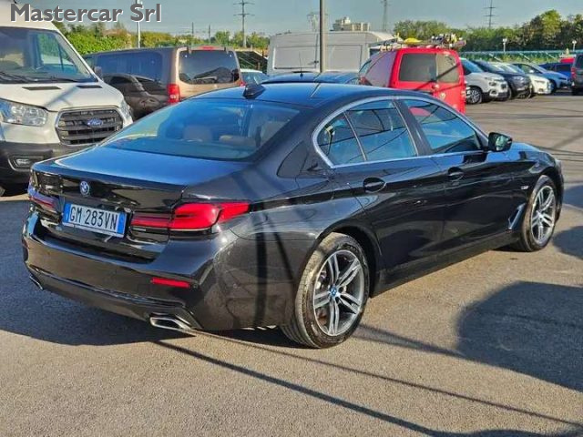 BMW 530 SERIE 5 G30 BERLINA LCI 530E BUS - foto 6