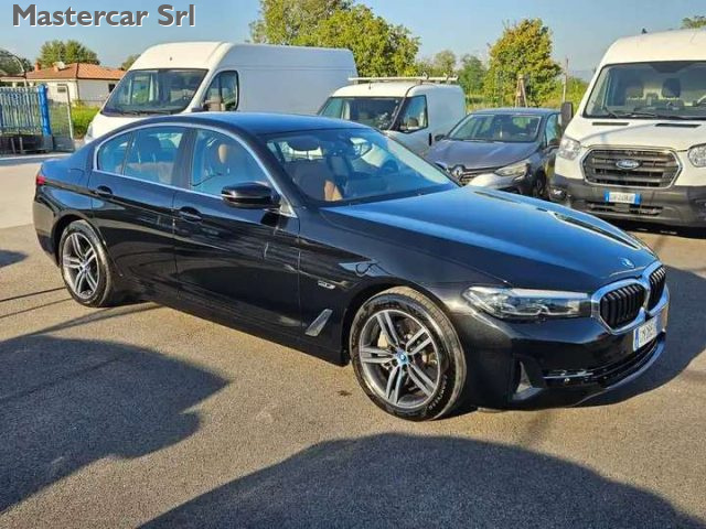 BMW 530 SERIE 5 G30 BERLINA LCI 530E BUS - foto 8