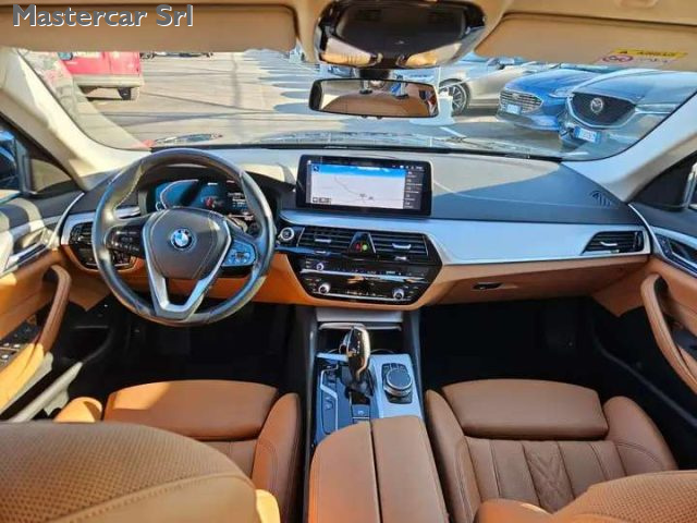 BMW 530 SERIE 5 G30 BERLINA LCI 530E BUS - foto 11