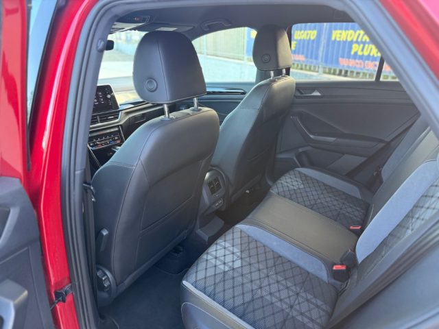 VOLKSWAGEN T-ROC DSG R-LINE 2023 IVA ESPOSTA - foto 22