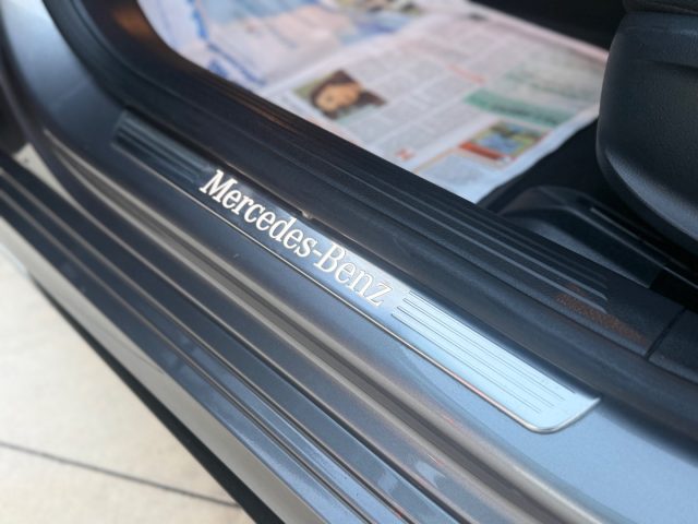MERCEDES-BENZ A 180 PREMIUM AMG -TETTO APRIBILE - foto 16