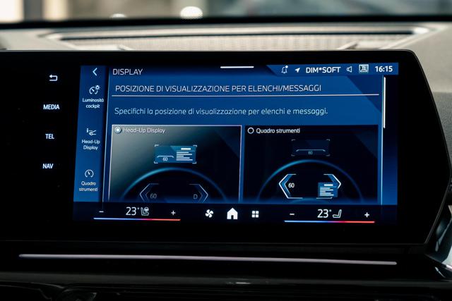 BMW X1 XDRIVE 25E MSPORT*HARMAN KARDON* - foto 36