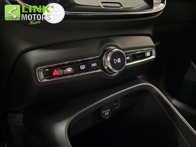 VOLVO XC40 2.0 D3 AWD MOMENTUM - foto 19