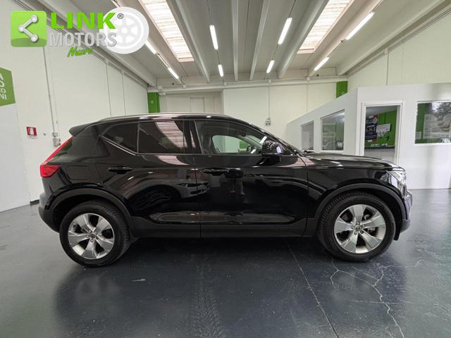 VOLVO XC40 2.0 D3 AWD MOMENTUM - foto 6