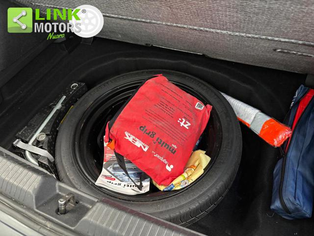 VOLKSWAGEN GOLF GTD VIII 200CV DSG - foto 26