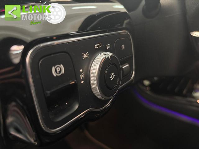 MERCEDES-BENZ A 200 D NIGHT EDITION PREMIUM - foto 12