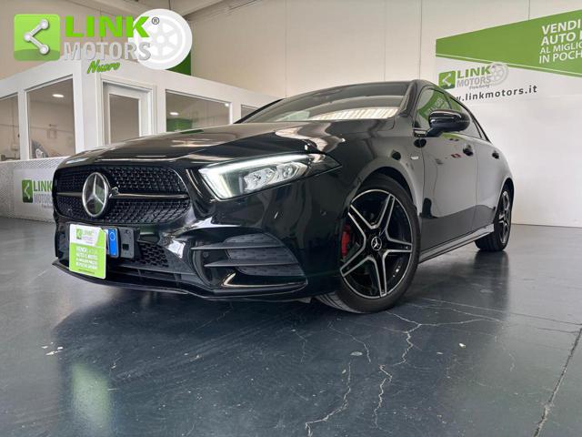 MERCEDES-BENZ A 200 D NIGHT EDITION PREMIUM - foto 8
