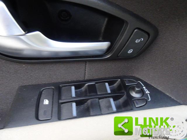LAND ROVER RANGE ROVER LIMITED - foto 29