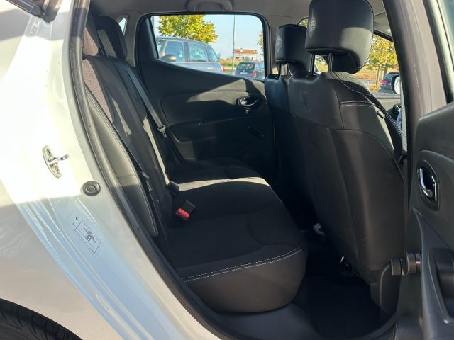 RENAULT CLIO 1.5 DCI 8V 75CV 5P. COSTUME NATI - foto 16