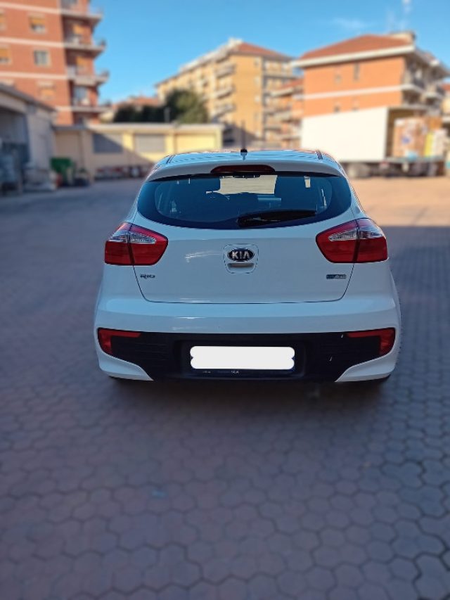 KIA RIO 1.2 - foto 10