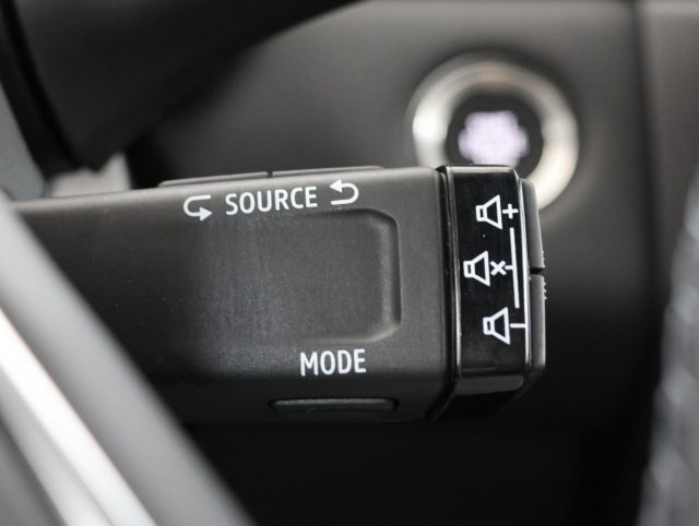 RENAULT CAPTUR ECO-G 100CV TECHNO *PROMO PARISI - foto 28