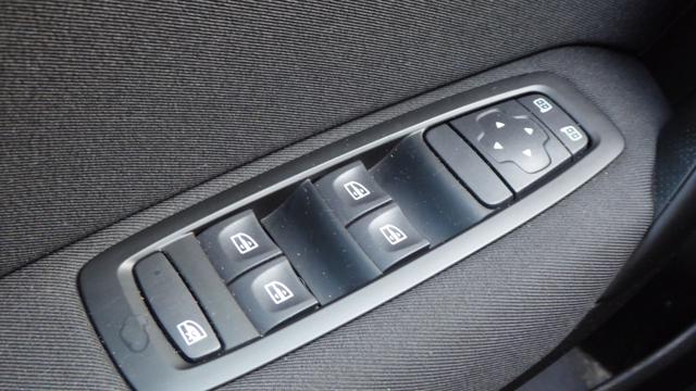 RENAULT MEGANE MÉGANE BLUE DCI 115 CV BUSINESS - foto 34