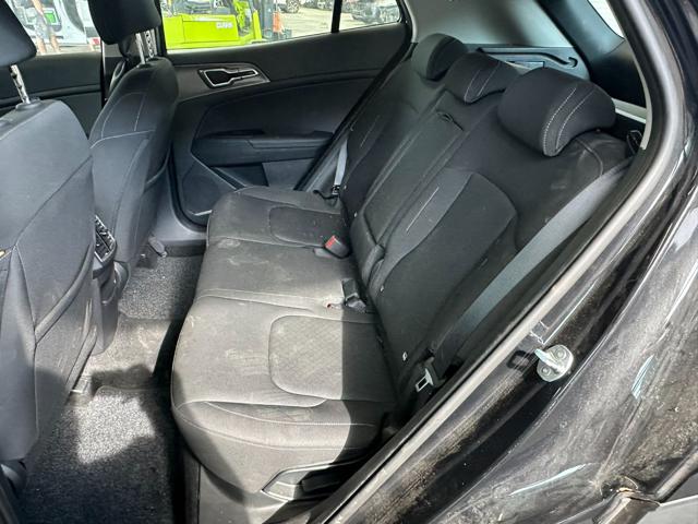 KIA SPORTAGE 1.6 CRDI MHEV DCT BUSINESS - foto 12