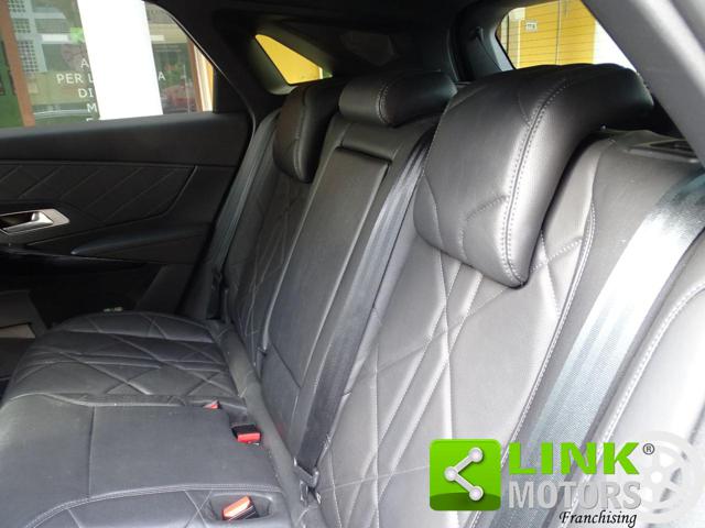 DS AUTOMOBILES DS 7 1.6 HYBRID/BENZINA 300 CV 4X4 - foto 9