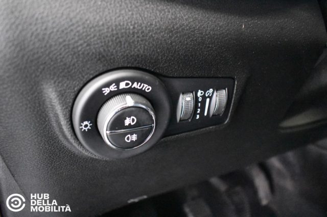 JEEP COMPASS 1.6 MULTIJET II 2WD LIMITED - foto 24