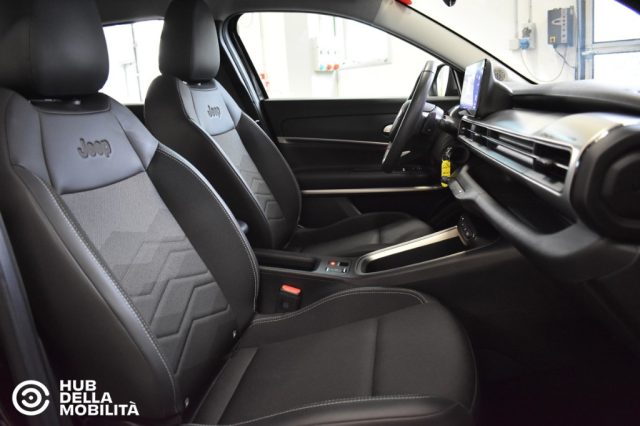 JEEP AVENGER 1.2 TURBO 100 CV MHEV ALTITUDE - foto 20