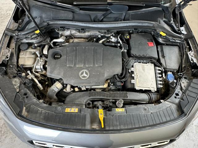 MERCEDES-BENZ GLA 180 D AUTOMATIC BUSINESS EXTRA - foto 9