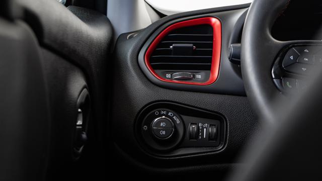 JEEP RENEGADE 4XE TRAILHAWK UNIPRO IVA ESPOSTA - foto 22