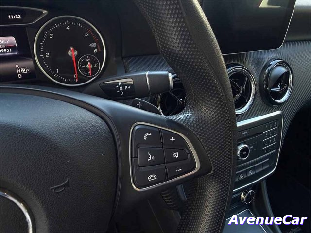 MERCEDES-BENZ GLA 180 D SPORT TELECAMERA NAVIGATORE SE - foto 14