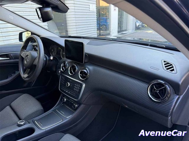MERCEDES-BENZ GLA 180 D SPORT TELECAMERA NAVIGATORE SE - foto 22