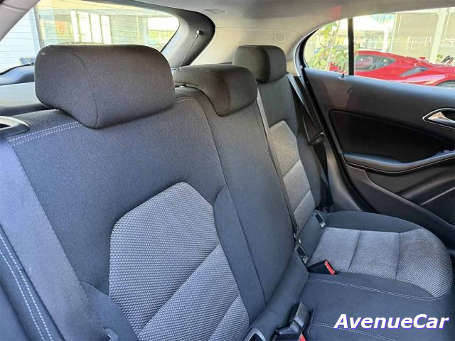 MERCEDES-BENZ GLA 180 D SPORT TELECAMERA NAVIGATORE SE - foto 23