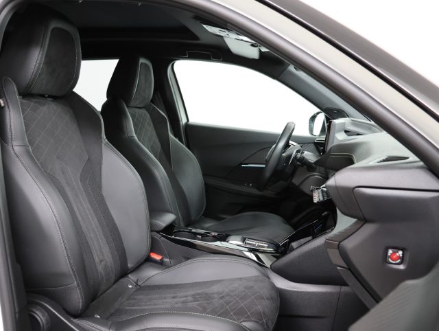 PEUGEOT 2008 PURETECH 130CV S&S EAT8 GT *PROM - foto 11