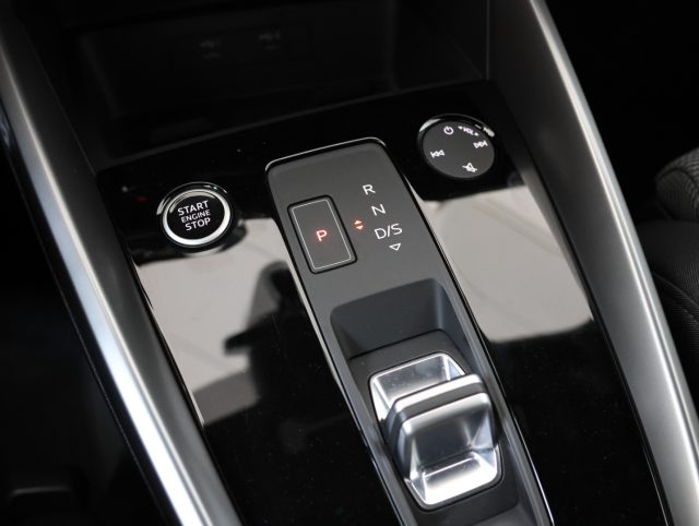 AUDI A3 SPB 35 TFSI S-TRONIC S LINE *PRO - foto 20