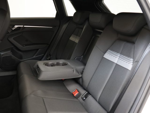 AUDI A3 SPB 35 TFSI S-TRONIC S LINE *PRO - foto 10