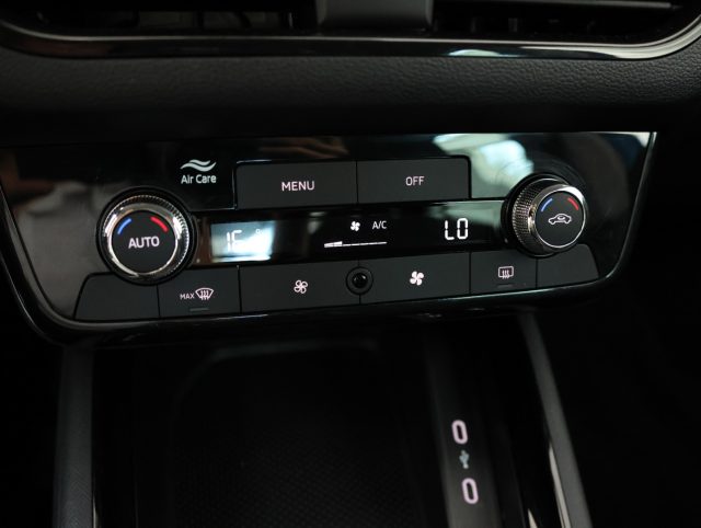 SKODA KAMIQ 1.0 TSI 115CV DSG SELECTION *PRO - foto 19