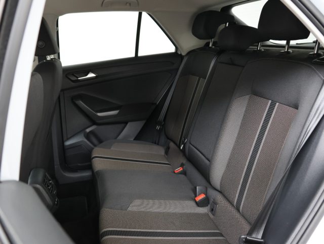 VOLKSWAGEN T-ROC 1.0 TSI 110CV *PROMO PARISI GROU - foto 10
