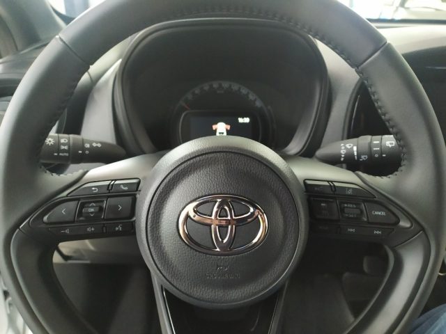TOYOTA AYGO X 1.0 VVT-I 72 CV 5 PORTE ACTIVE - foto 11