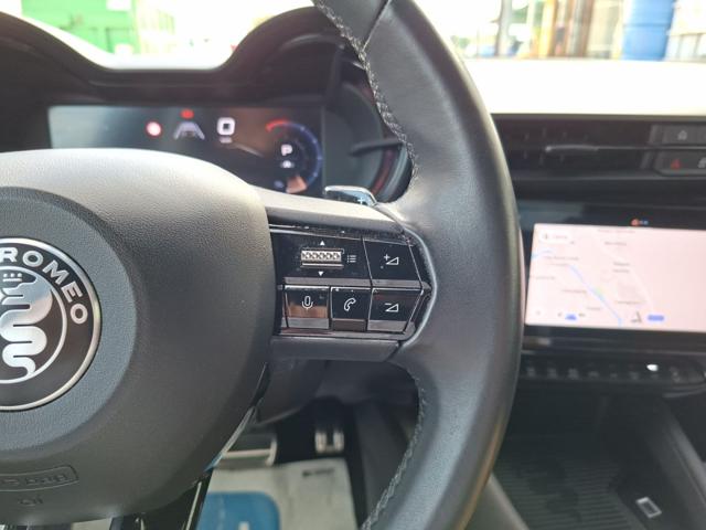 ALFA ROMEO JUNIOR 1.2 145 CV HYBRID EDCT6 SPECIALE - foto 14