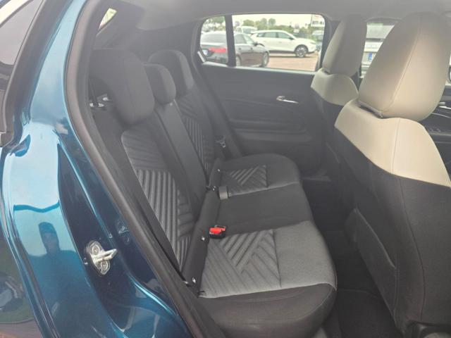 FIAT 600 HYBRID 100 CV DCT MHEV - foto 15