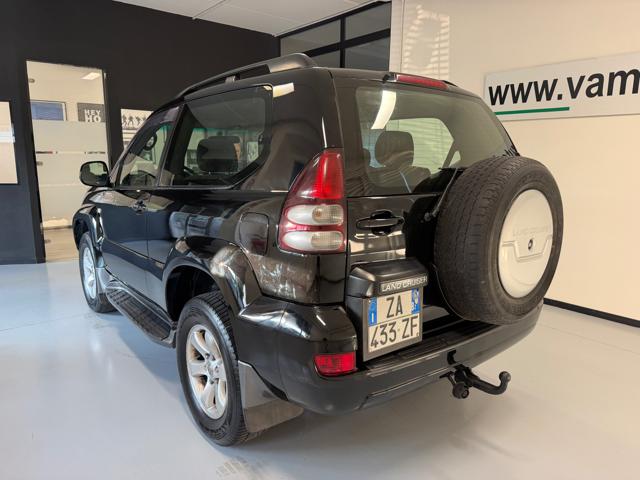 TOYOTA LAND CRUISER 3.0 D-4D 16V CAT 3 PORTE SOL - foto 6