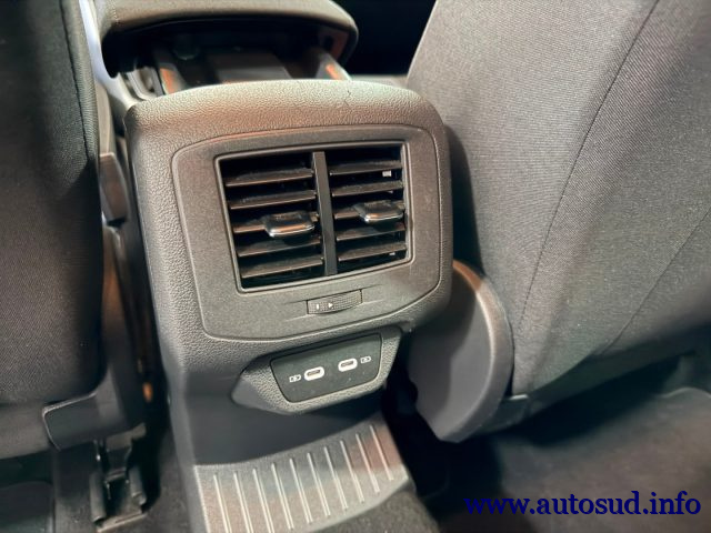 VOLKSWAGEN T-ROC 2.0 TDI SCR LIFE - foto 17