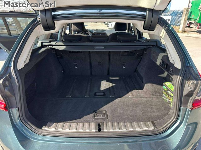 BMW 320 320D TOURING XDRIVE BUSINESS ADV - foto 14
